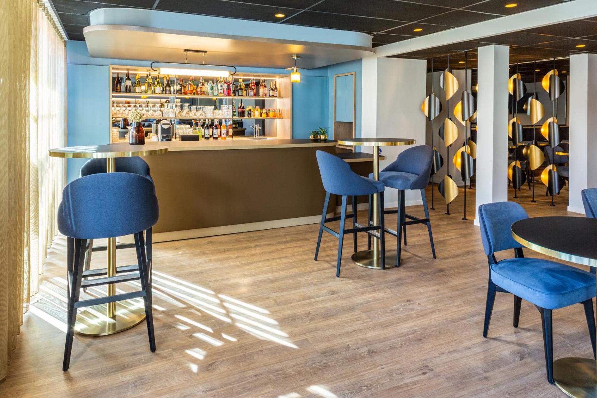 Hotel Mercure Toulouse Aeroport 4*